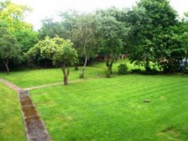 			1 Bedroom, 1 bath, 1 reception Flat			 Mapesbury Road, BRONDESBURY